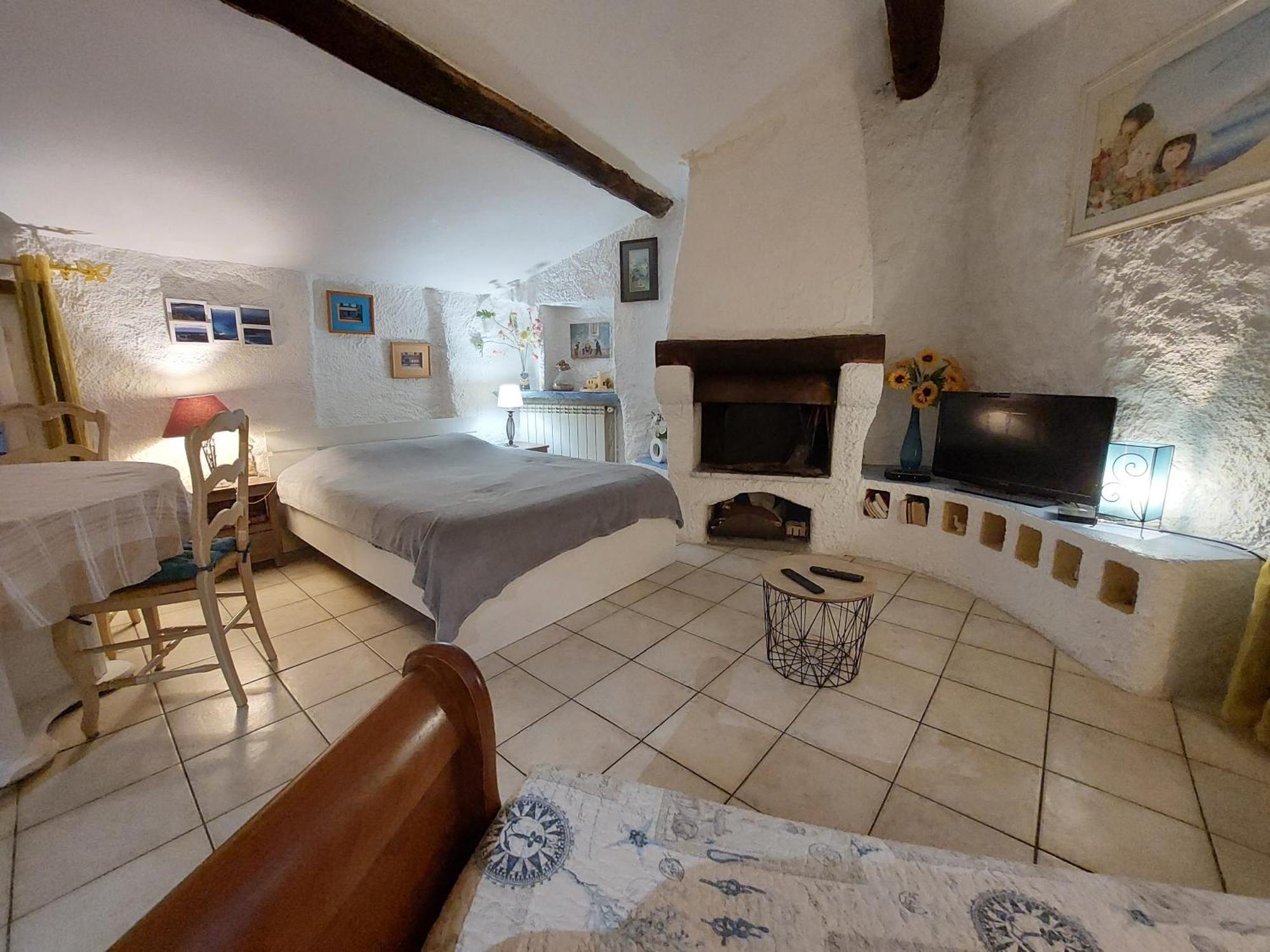 "Le Charme Provencal" - Studio 4 Couchages Classe 2 Etoiles - Axelle Loc'Appart Lorgues Exterior photo