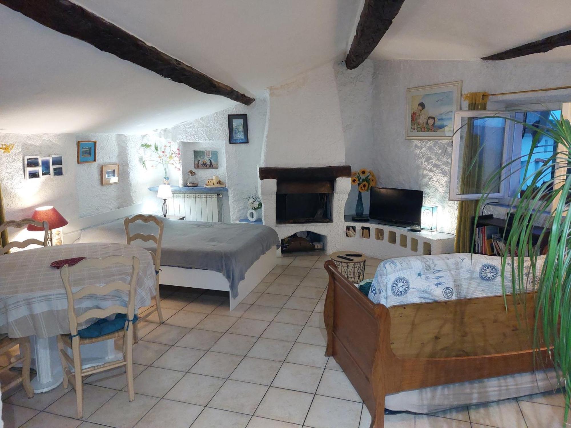 "Le Charme Provencal" - Studio 4 Couchages Classe 2 Etoiles - Axelle Loc'Appart Lorgues Exterior photo