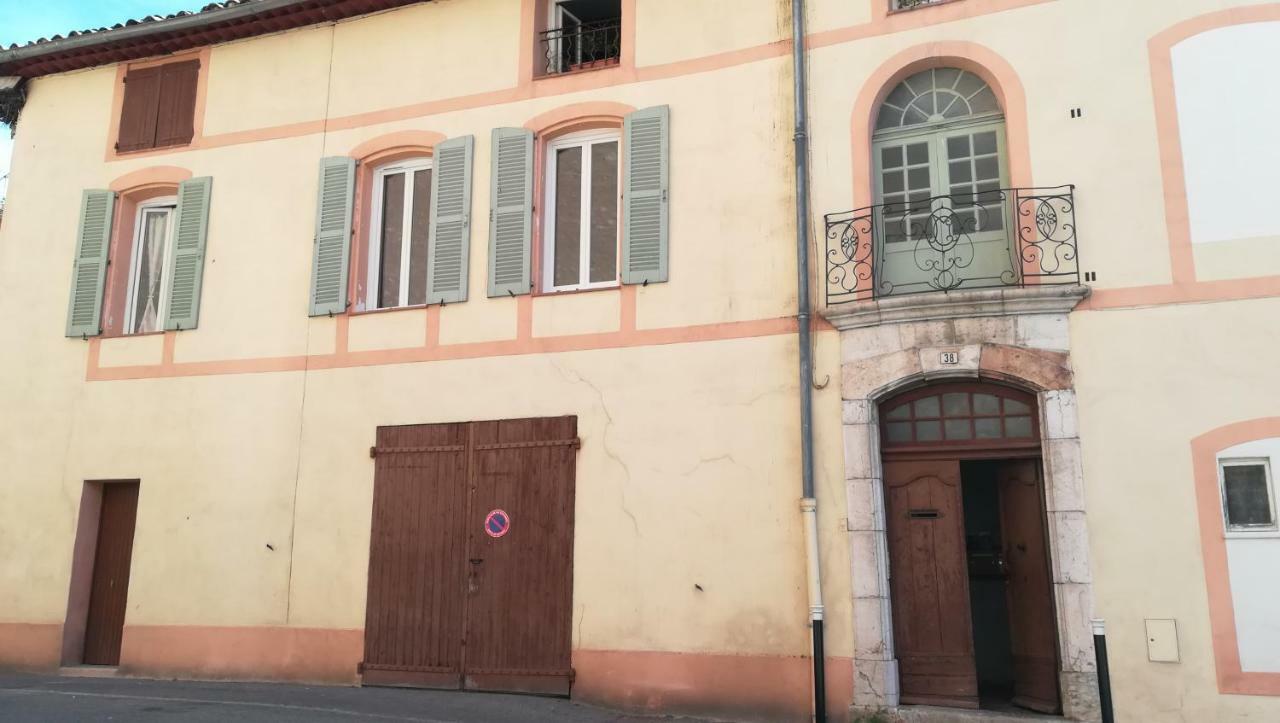 "Le Charme Provencal" - Studio 4 Couchages Classe 2 Etoiles - Axelle Loc'Appart Lorgues Exterior photo